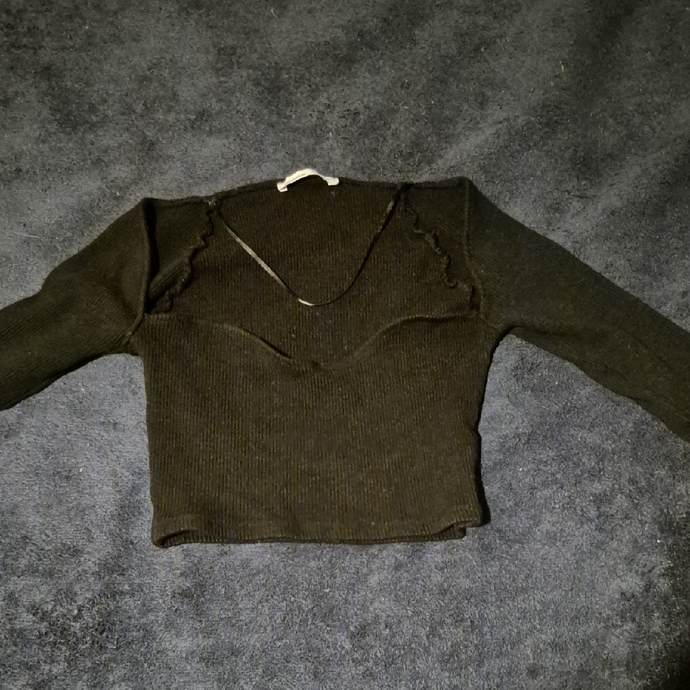 Pull&Bear Womens Small Long-Sleeved Club Top